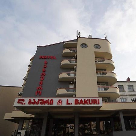 L Bakuri Hotel Batoemi Buitenkant foto